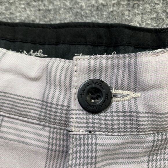 Travis Mathew Shorts Mens 32 Cool Grey Houndstooth Plaid Performance Rayon Blend - Picture 4 of 13